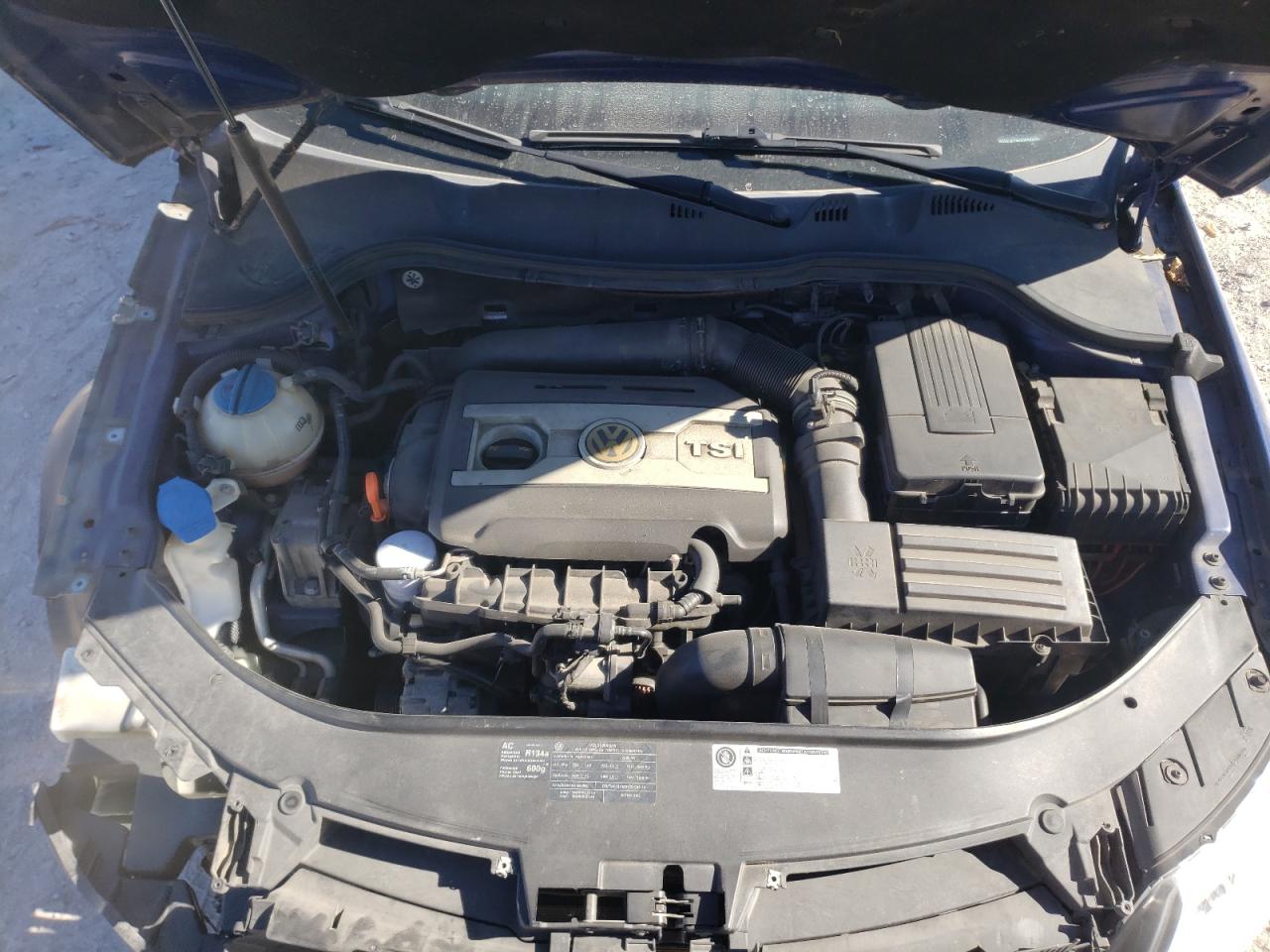 WVWJK73C69P055294 2009 Volkswagen Passat Turbo