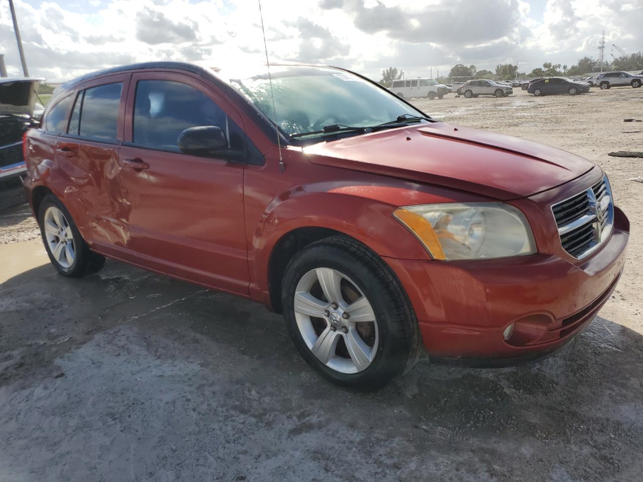 2010 Dodge Caliber - Image 4