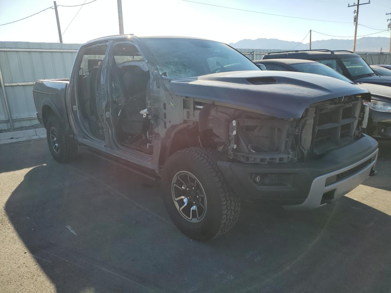 2017 RAM 1500 - Image 4