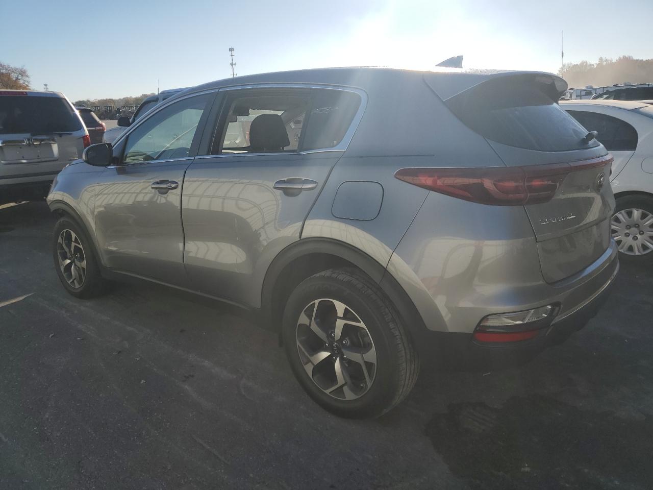 2021 Kia Sportage - Image 2