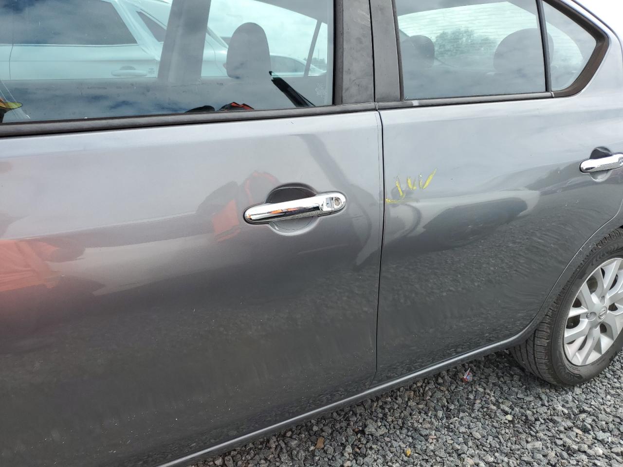 2018 Nissan Versa - Image 12