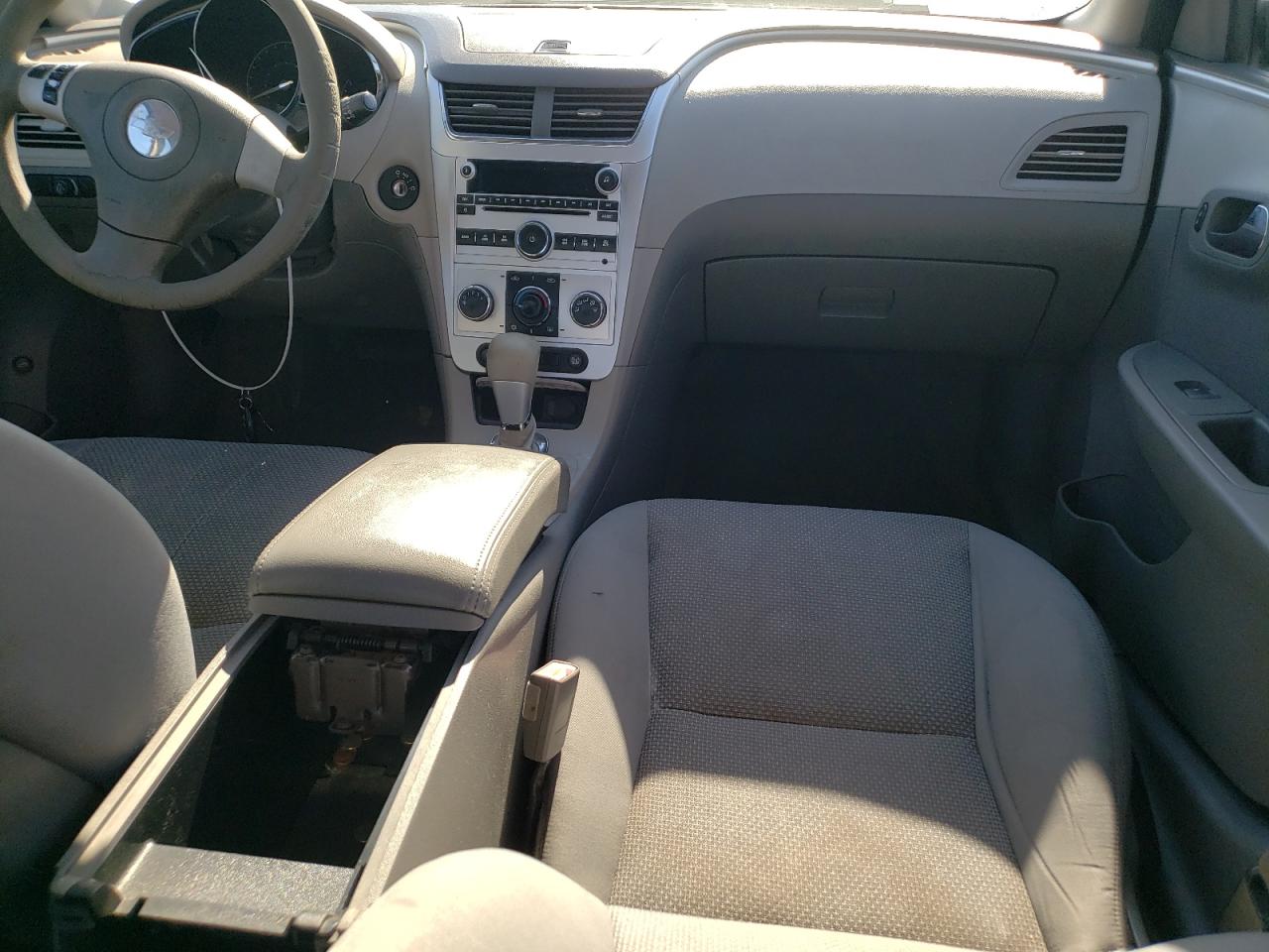 2011 Chevrolet Malibu - Image 8