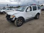 2007 Nissan Pathfinder Le للبيع في Chicago Heights، IL - Front End