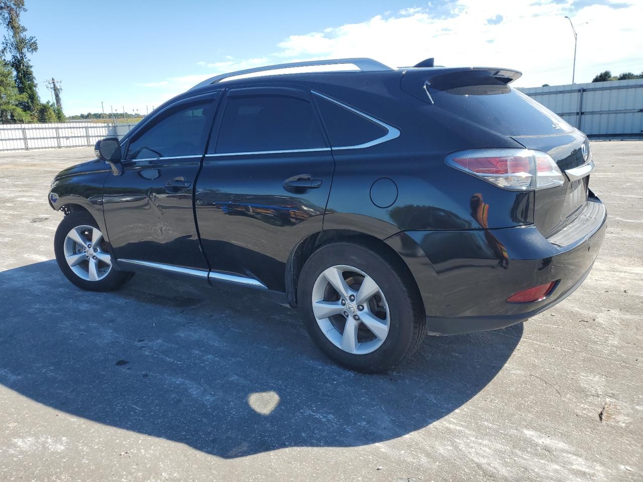 2015 Lexus RX - Image 2