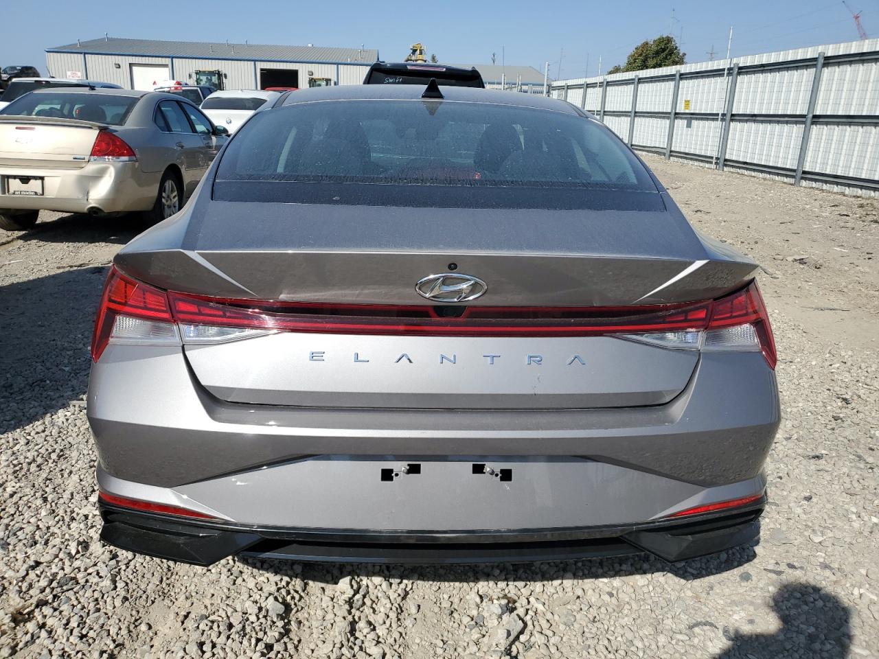 2021 Hyundai Elantra - Image 6
