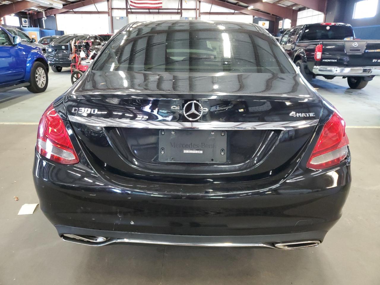 2017 Mercedes-Benz C 300 4Matic VIN: 55SWF4KB2HU210075 Lot: 77143514