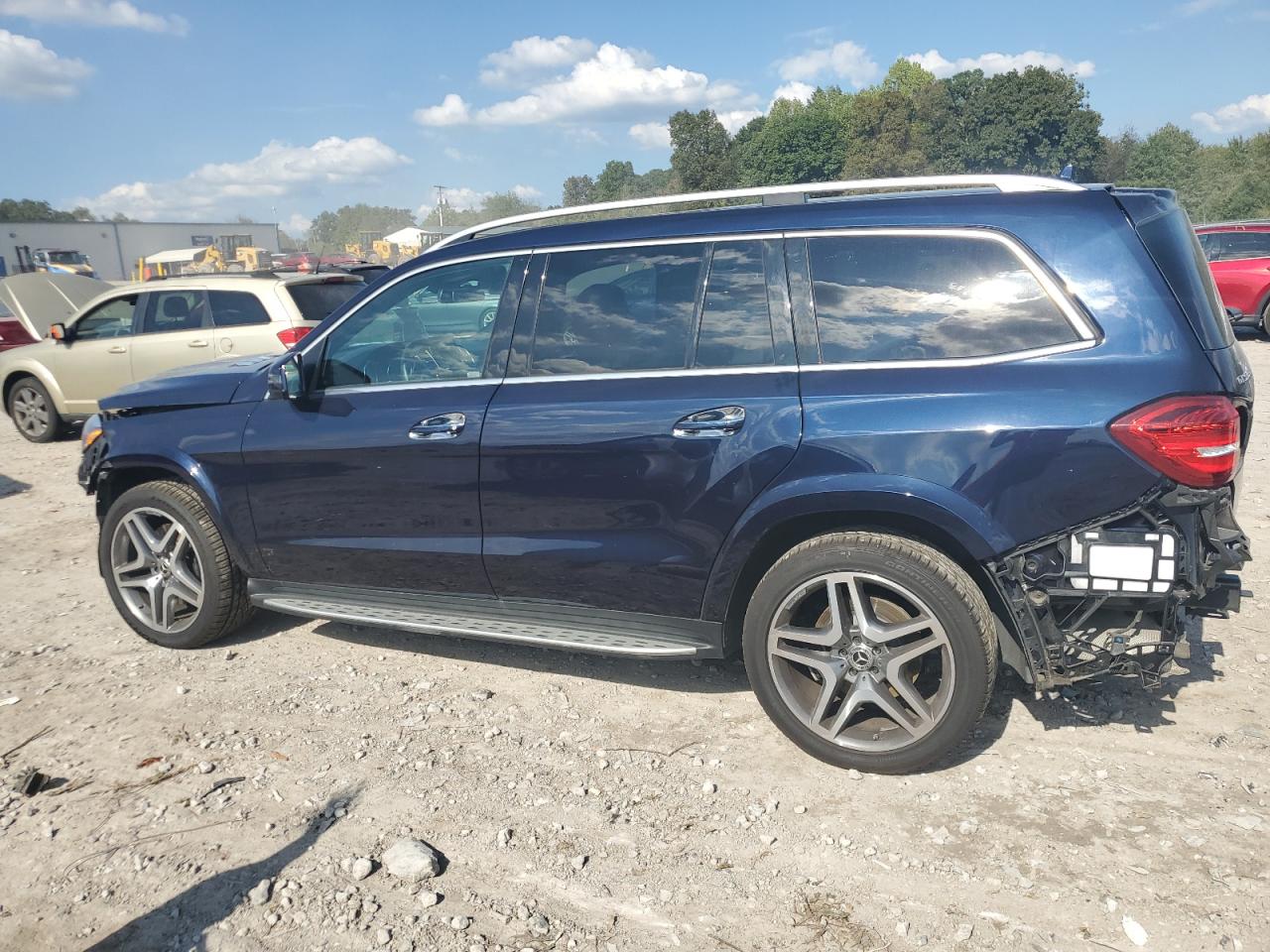 4JGDF7DE0JB124995 2018 MERCEDES-BENZ GLS CLASS - Image 2