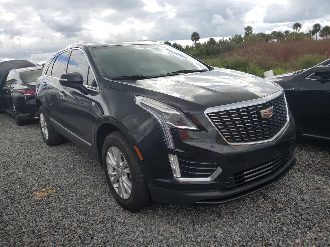 2022 Cadillac XT5 - Image 4
