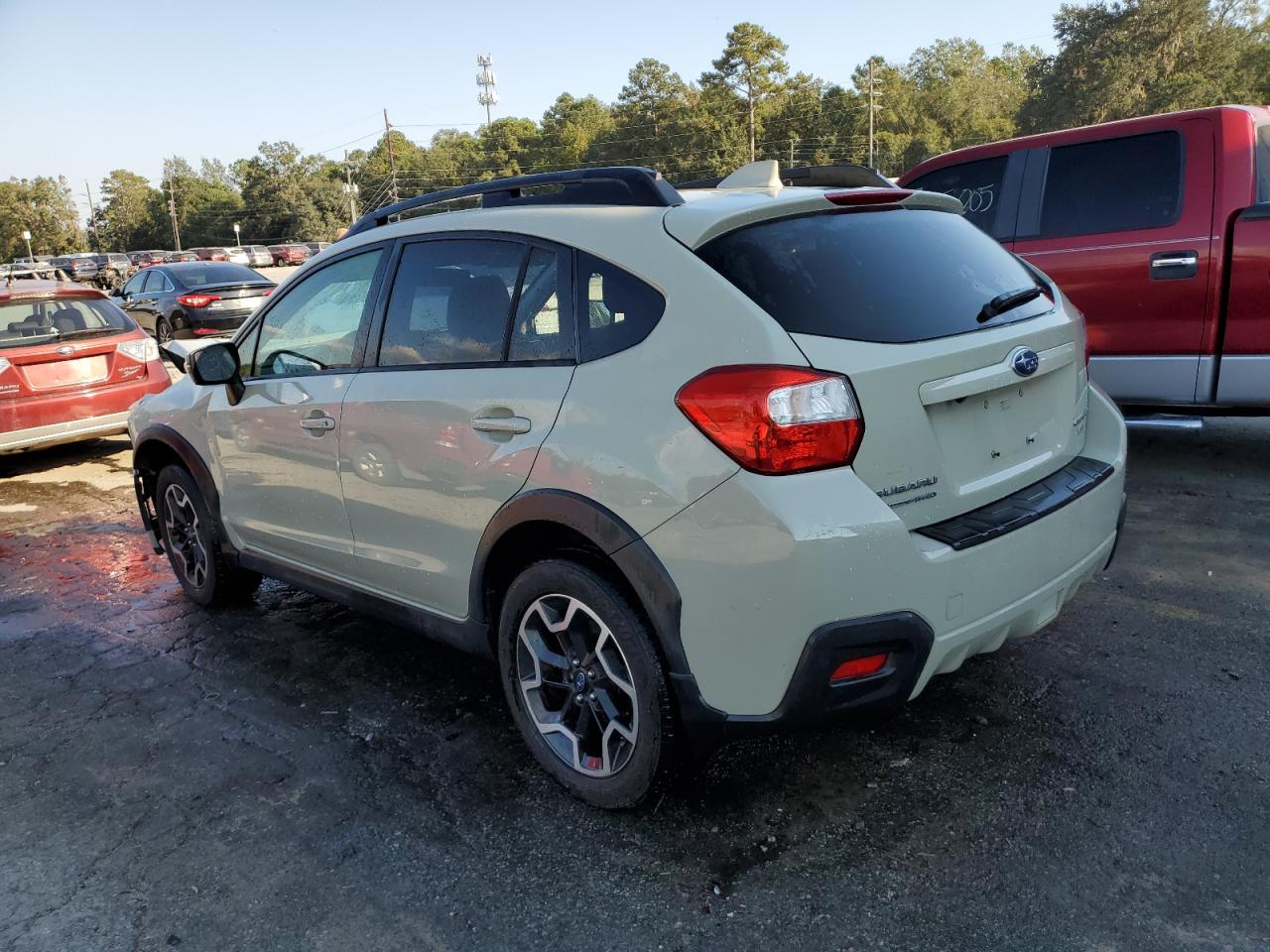 2017 Subaru XV - Image 2
