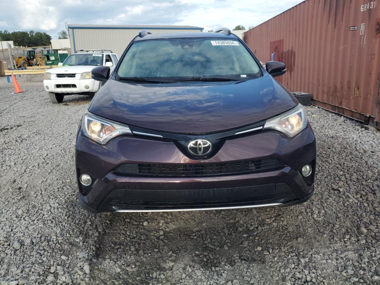2017 Toyota RAV 4 - Image 5