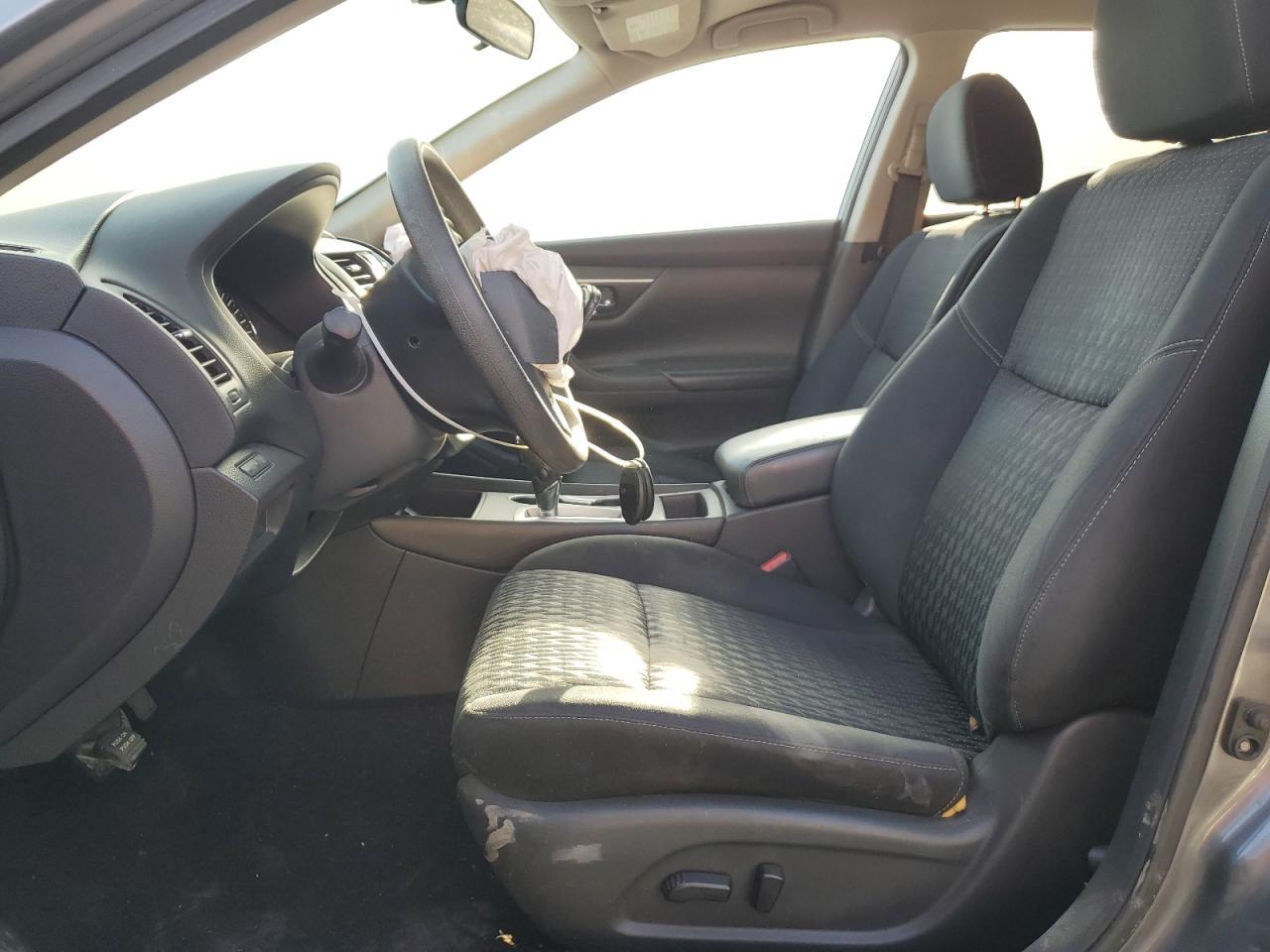 2016 Nissan Altima - Image 7
