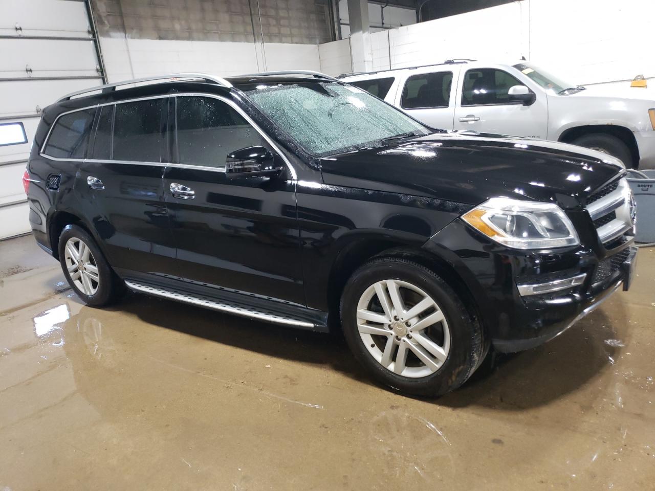 VIN 4JGDF7CE5DA225624 2013 MERCEDES-BENZ GL-CLASS no.4