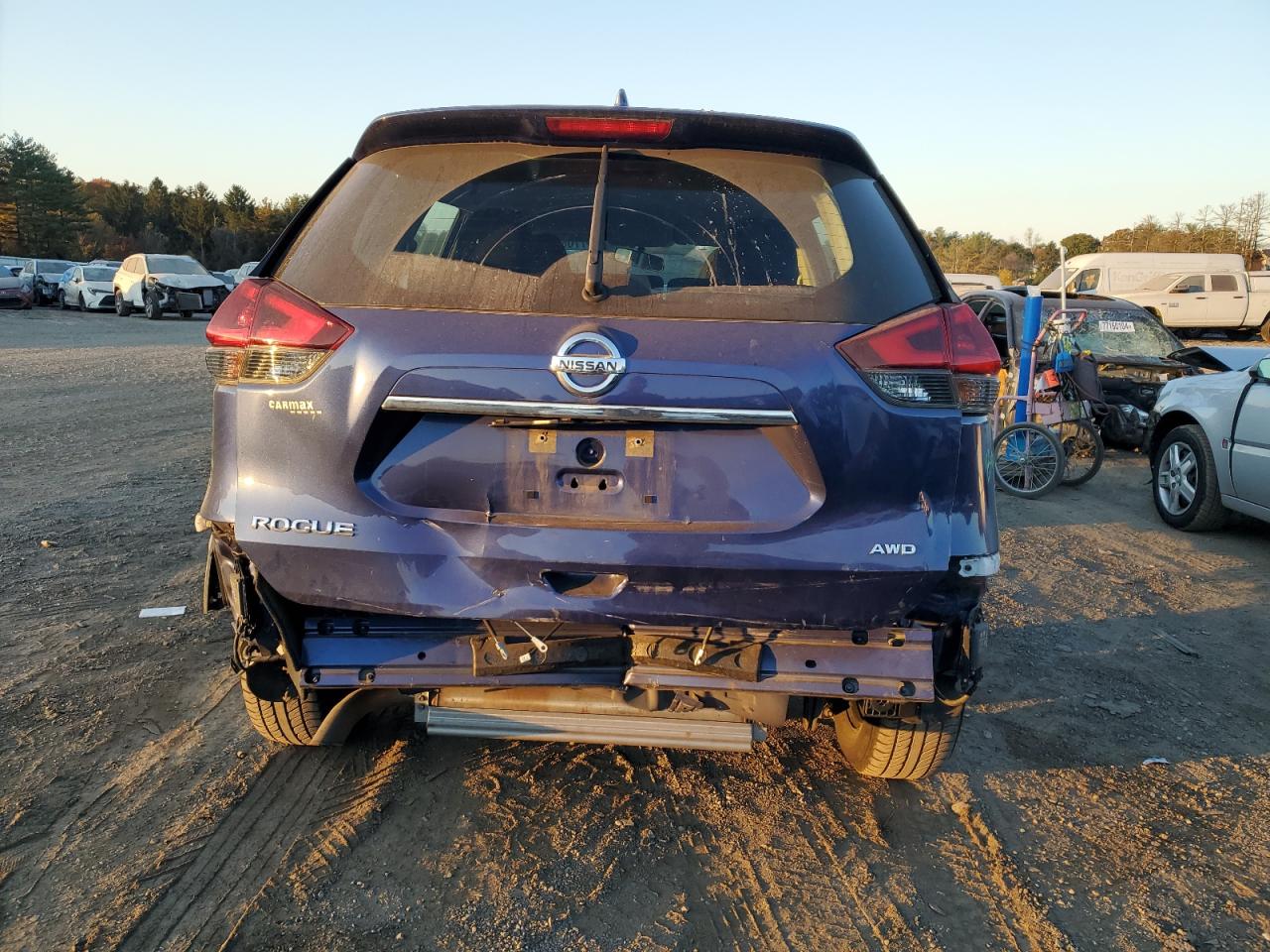 2018 Nissan Rogue - Image 6