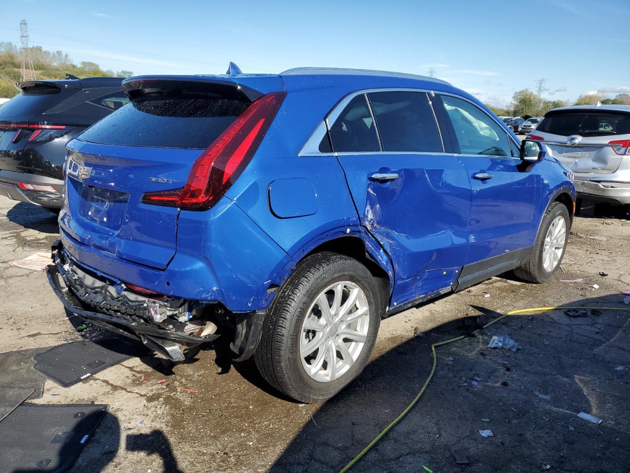 2023 Cadillac Xt4 Luxury VIN: 1GYFZBR46PF170575 Lot: 75931784