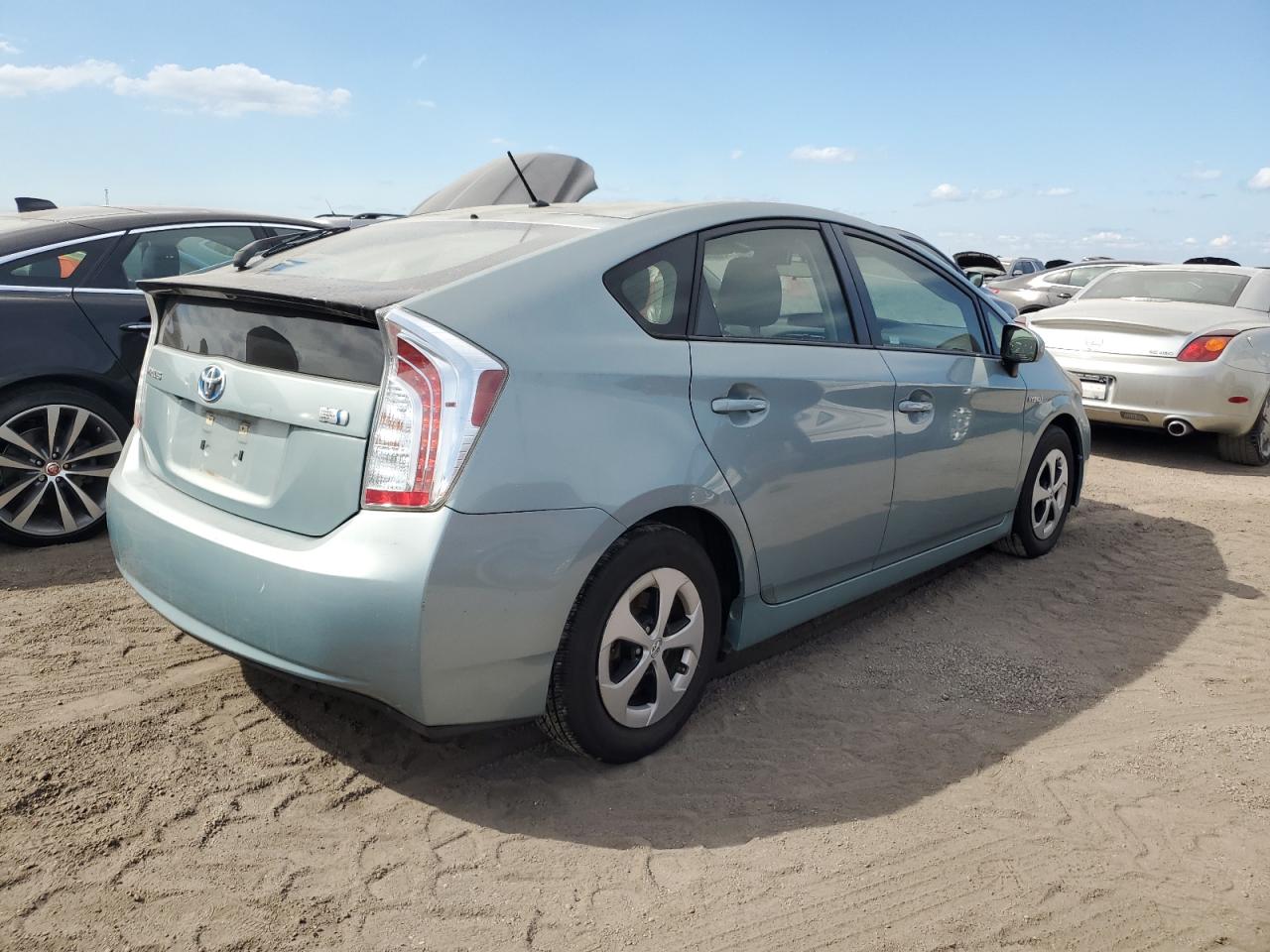 2015 Toyota Prius - Image 3