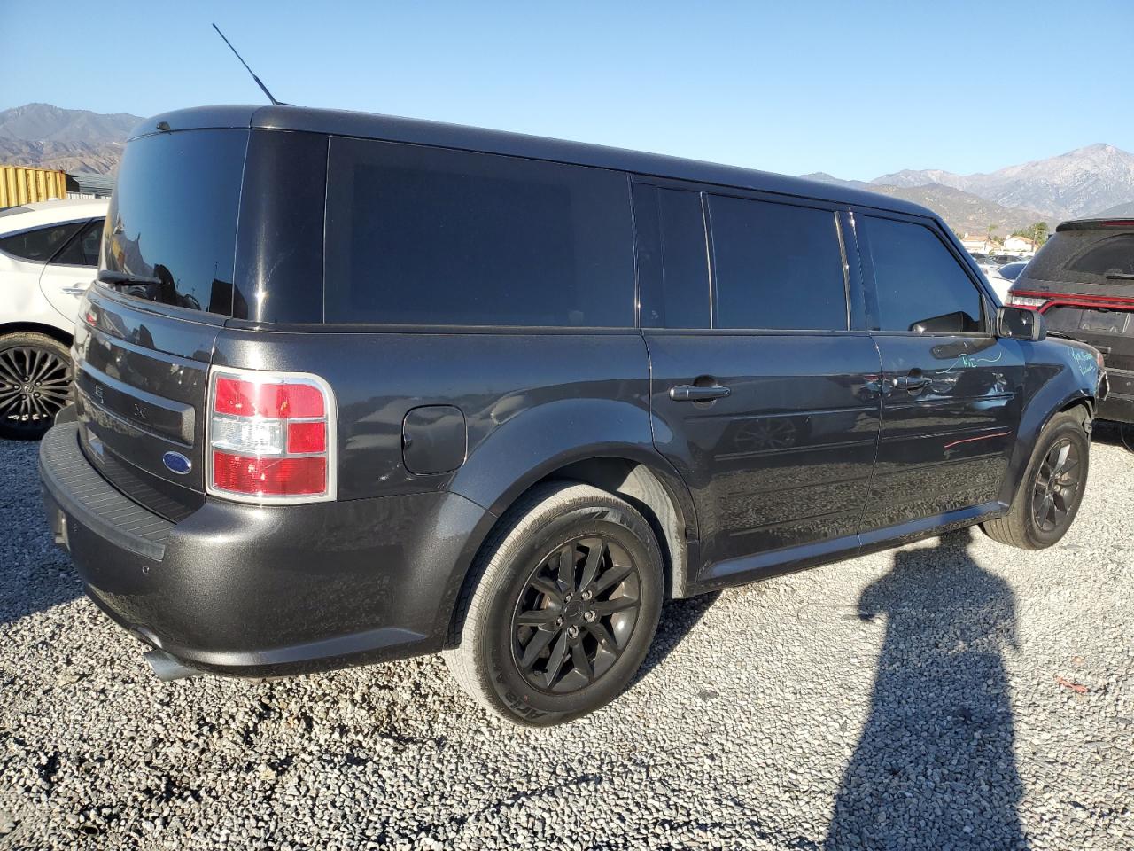 2019 Ford Flex - Image 3