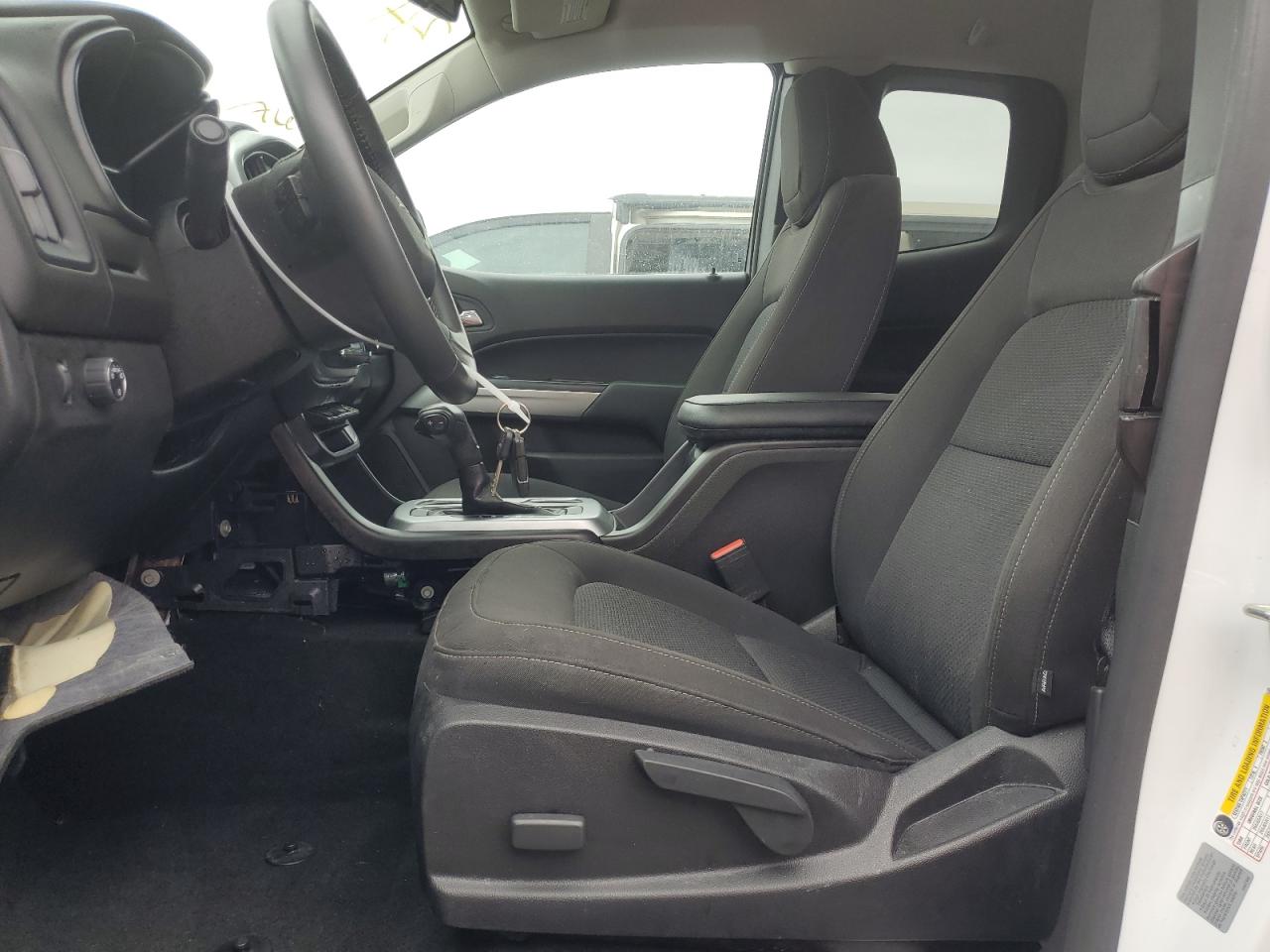 2017 Chevrolet Colorado - Image 7