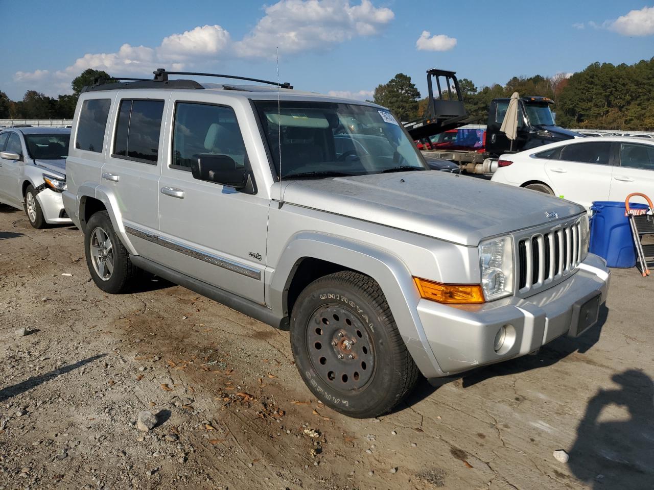 2006 Jeep Commander - Image 4