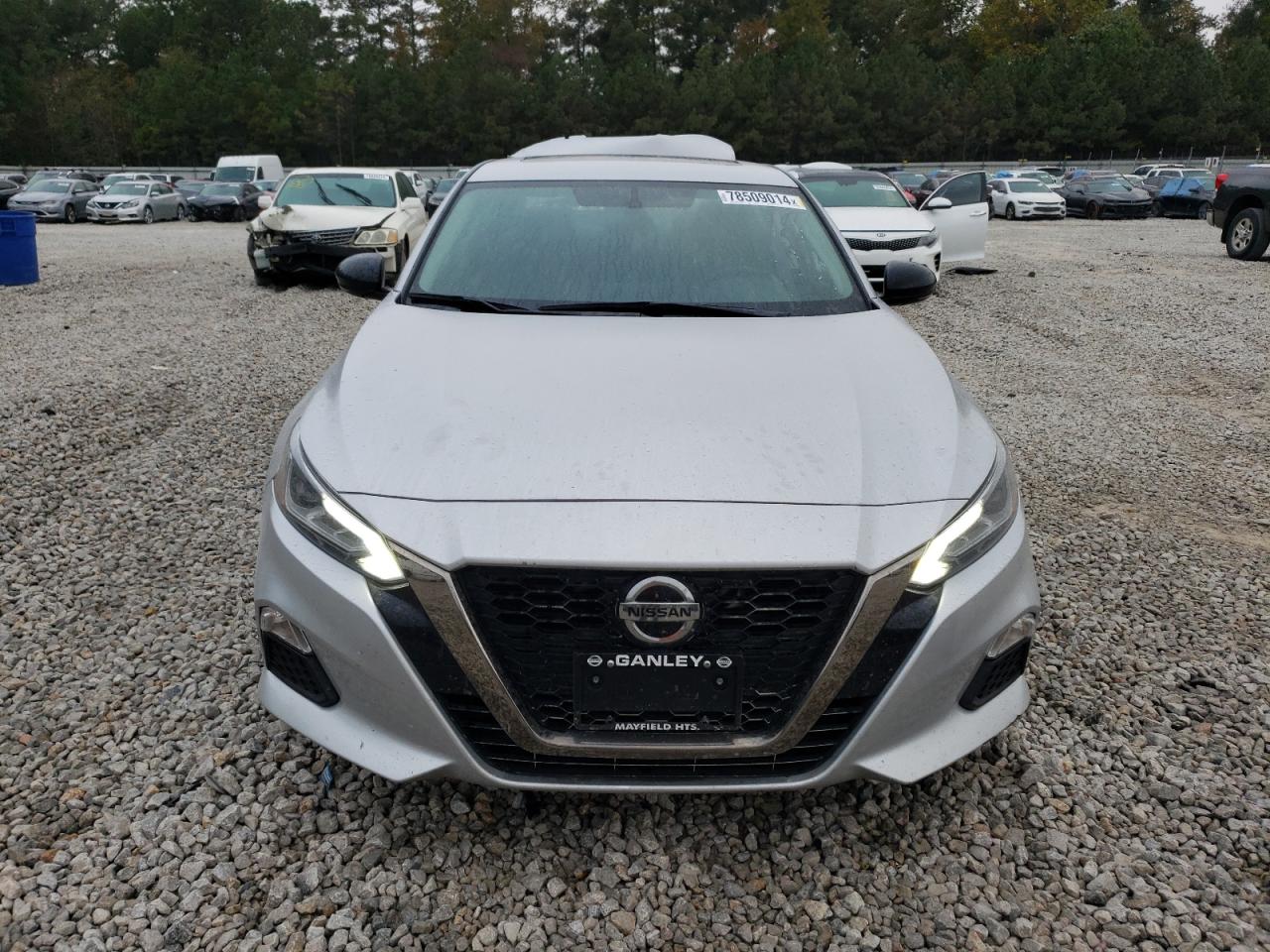 2019 Nissan Altima - Image 5