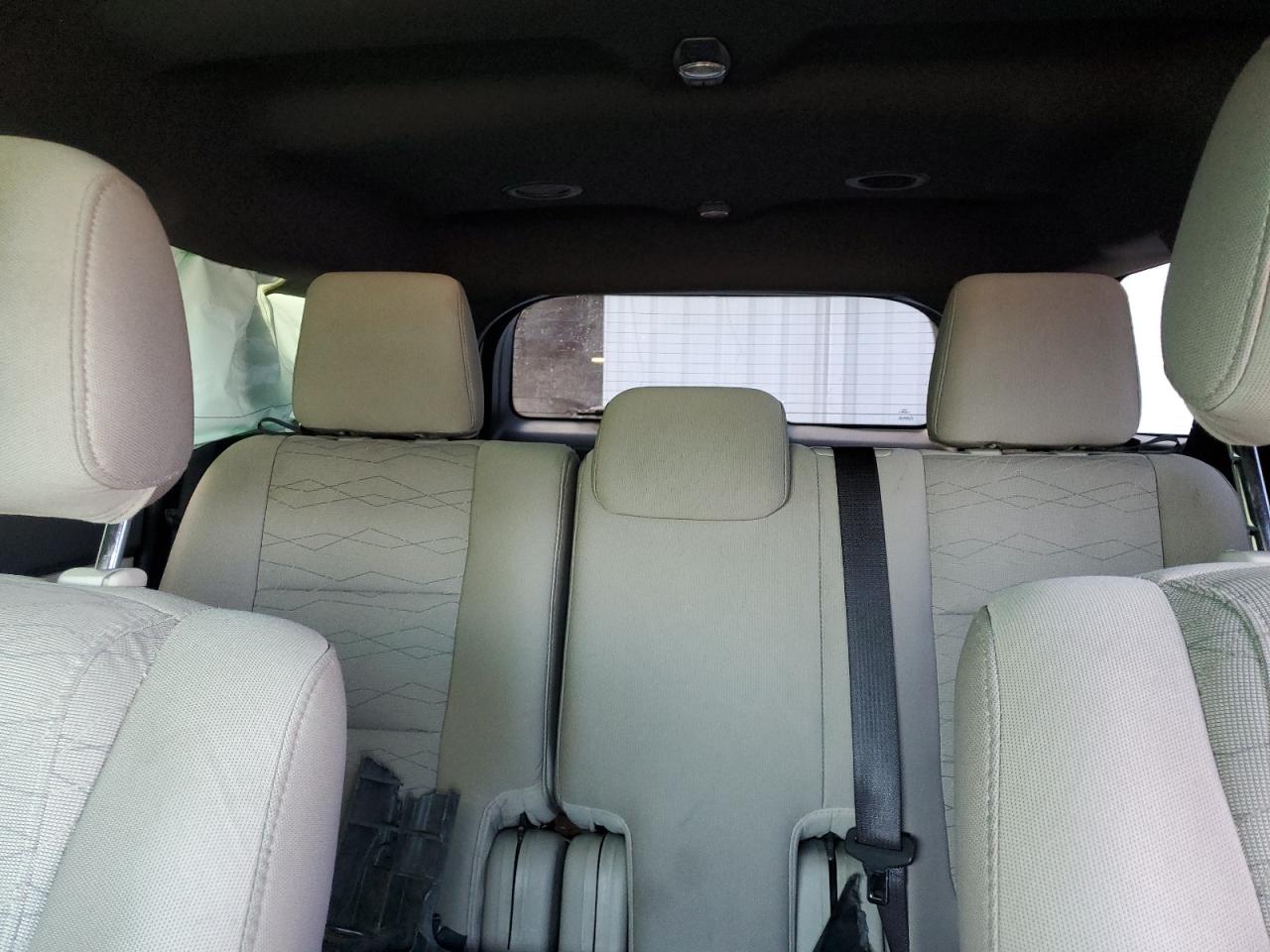 2013 Ford Explorer - Image 10