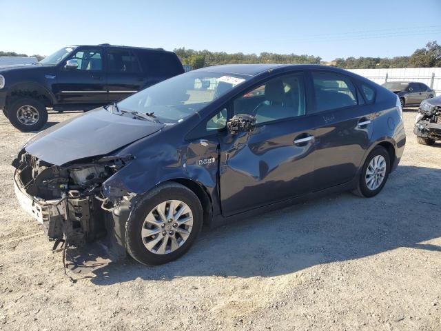 2015 Toyota Prius Plug-In 