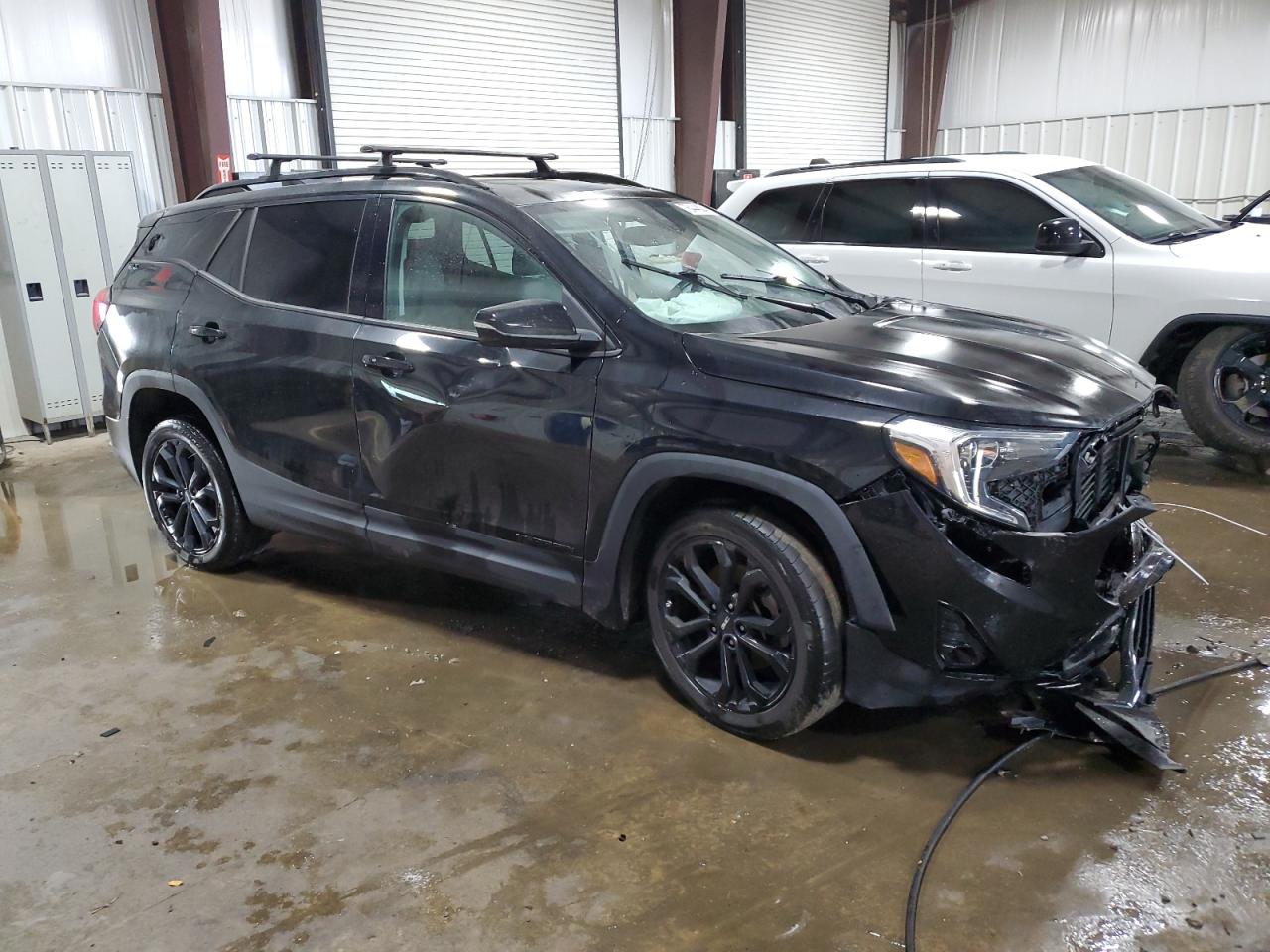 2019 GMC Terrain - Image 4