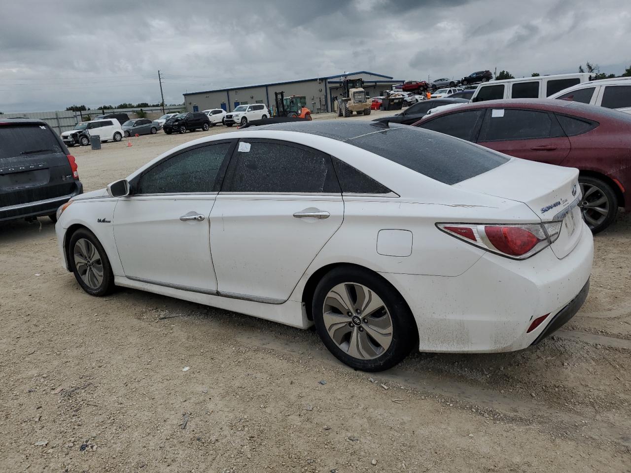 2015 Hyundai Sonata - Image 2