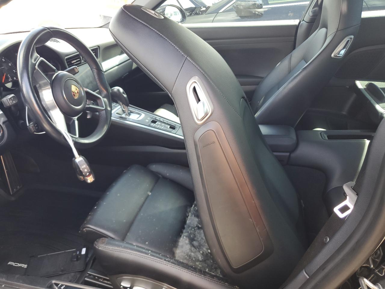 WP0AA2A95HS107152 2017 Porsche 911 Carrera