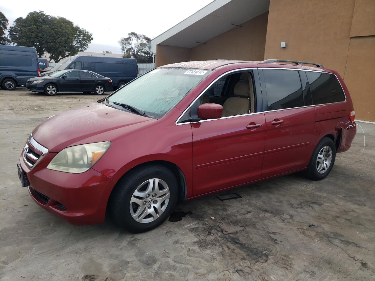 2005 Honda Odyssey - Image 1