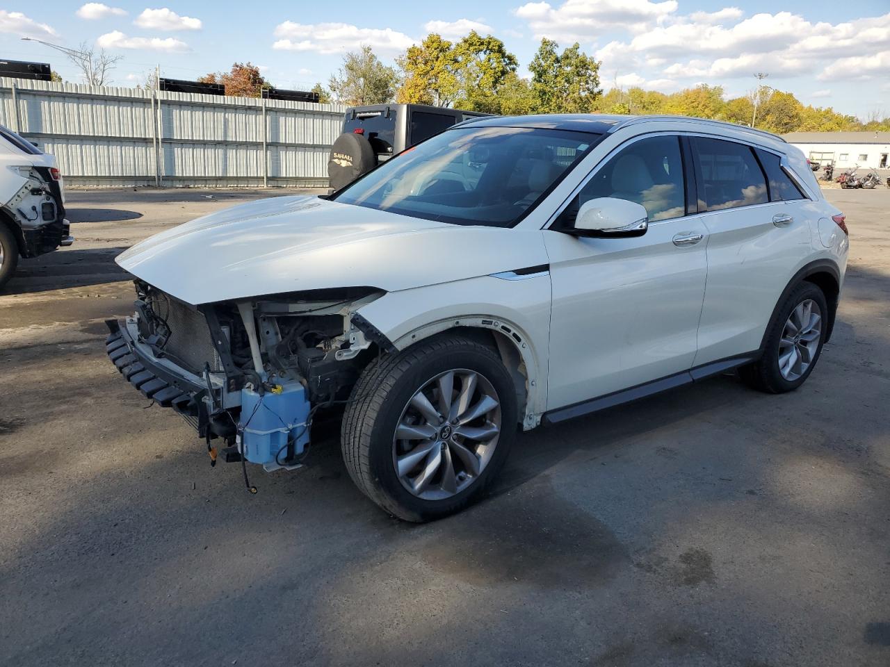 3PCAJ5M36KF148161 2019 Infiniti Qx50 Essential