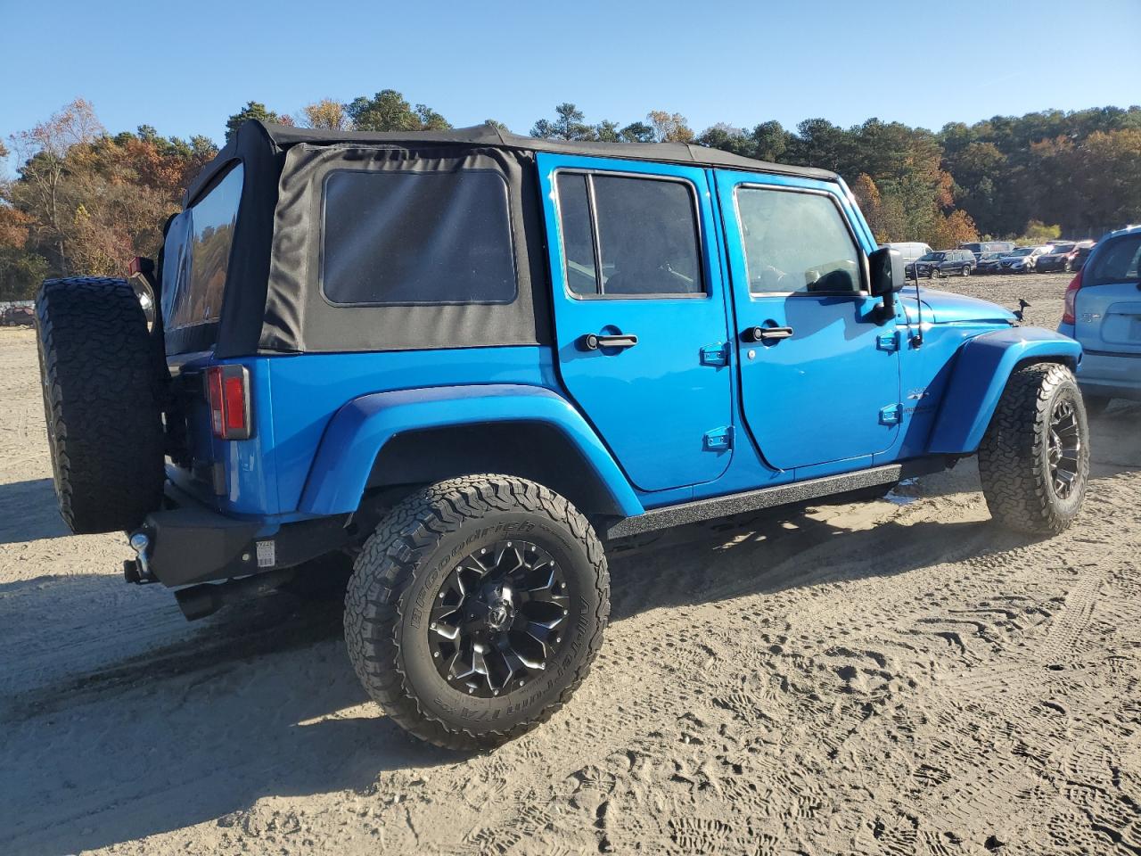 2016 Jeep Wrangler - Image 3