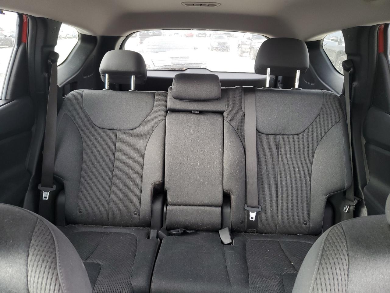 2019 Hyundai Santa Fe - Image 10