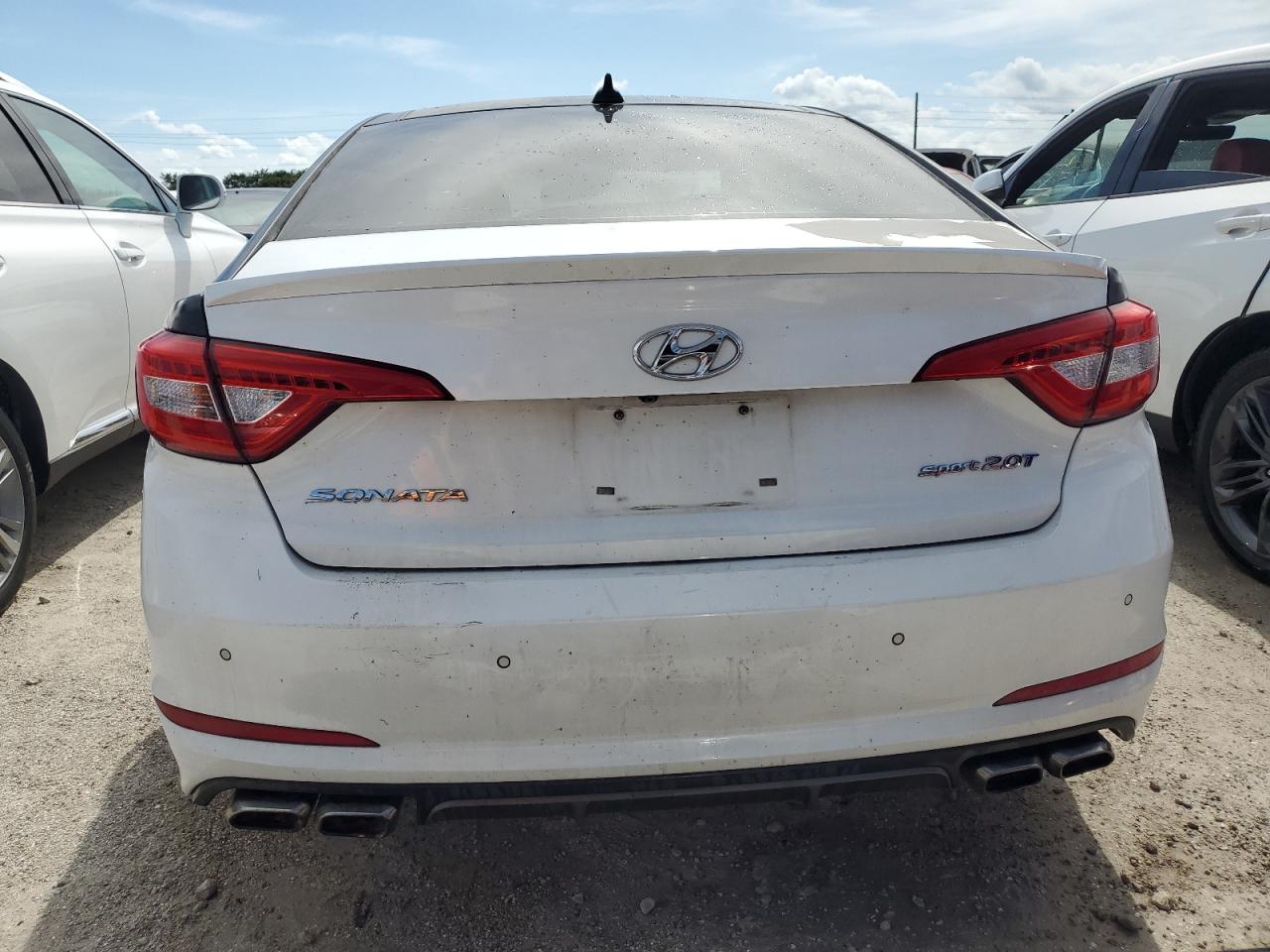 2015 Hyundai Sonata Sport VIN: 5NPE34AB9FH056387 Lot: 74813514