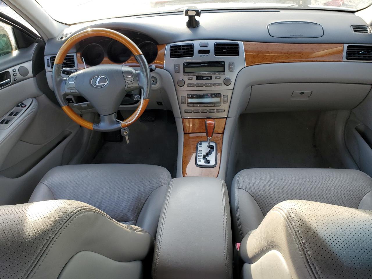 2005 Lexus Es 330 VIN: JTHBA30G955142313 Lot: 74832294