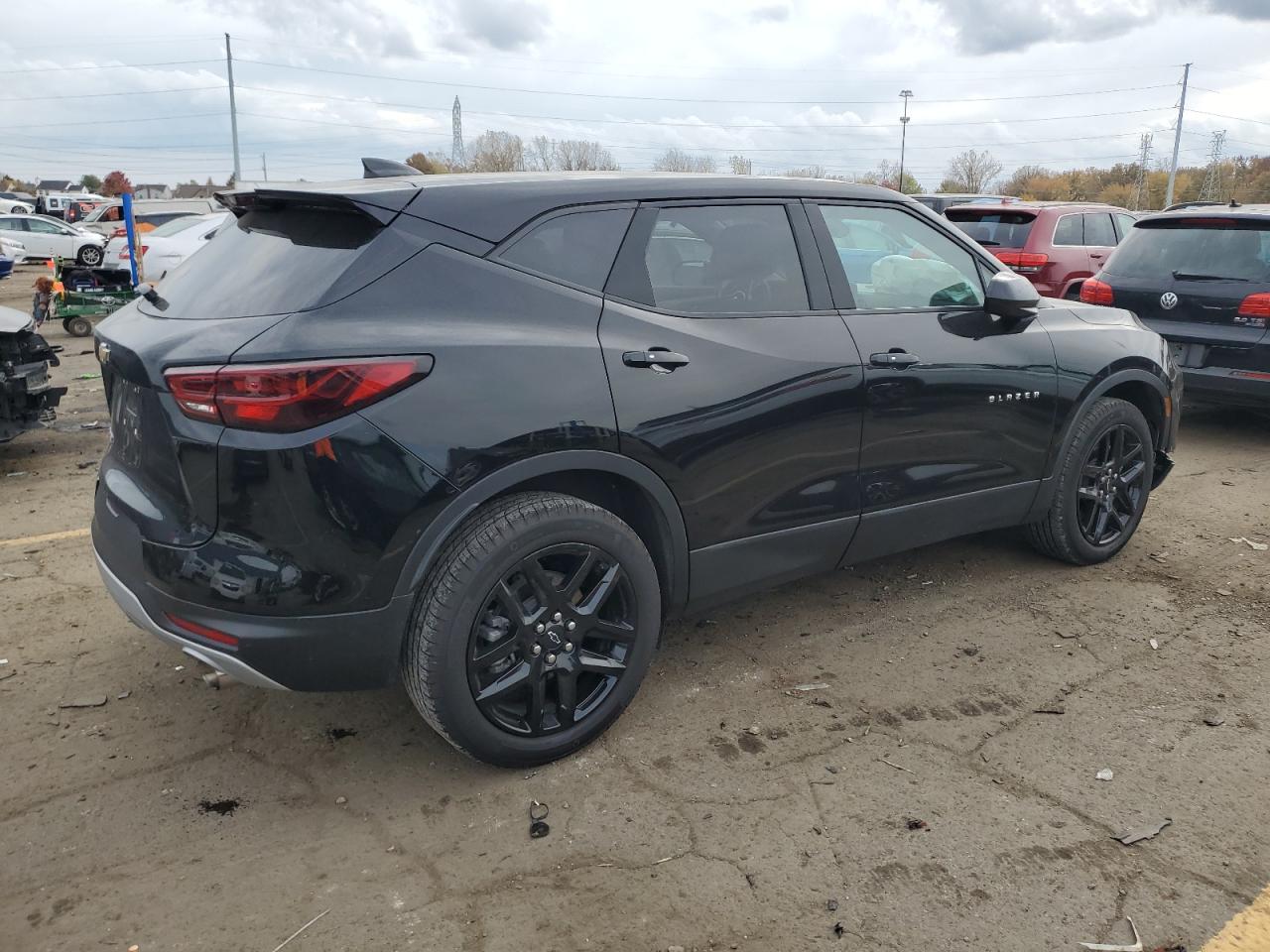 2023 Chevrolet Blazer - Image 3