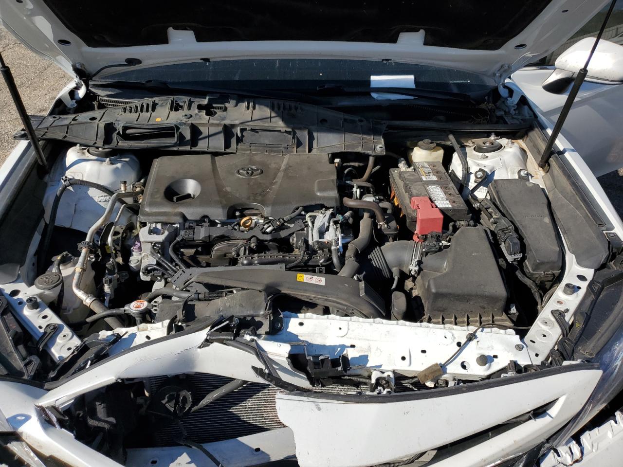 2017 Toyota Camry - Image 13