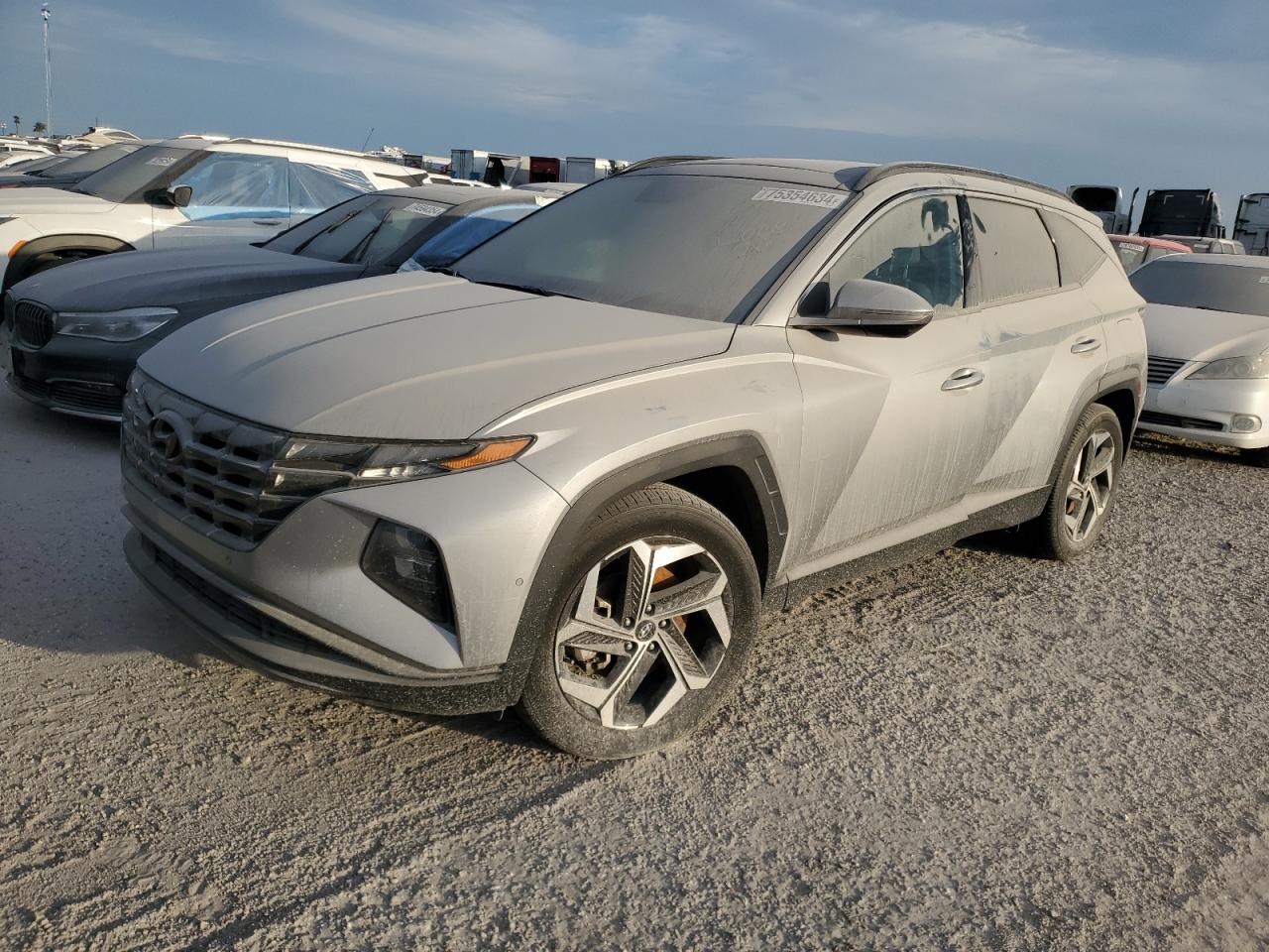 2022 Hyundai Tucson - Image 1