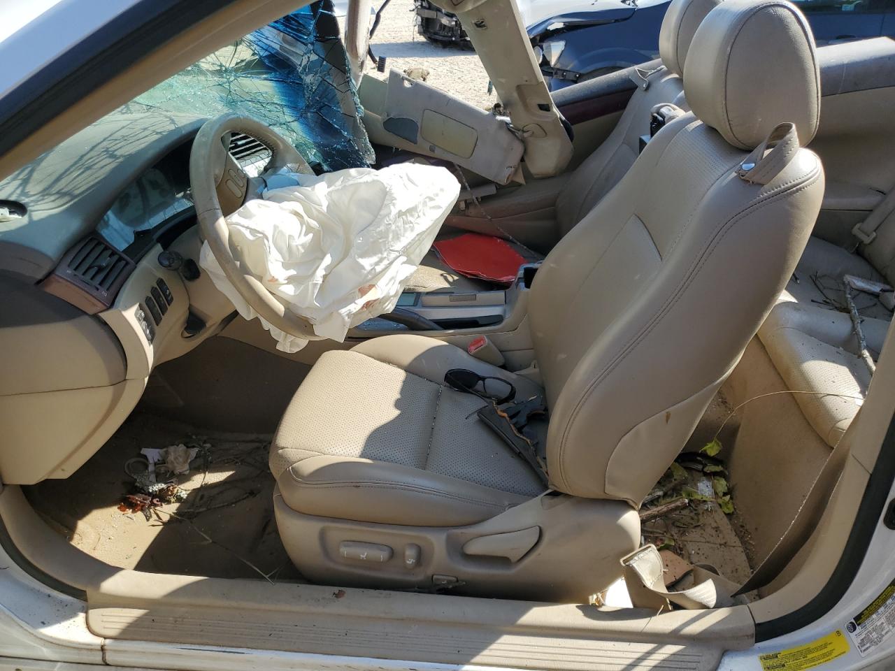 2004 Toyota Camry Solara - Image 7