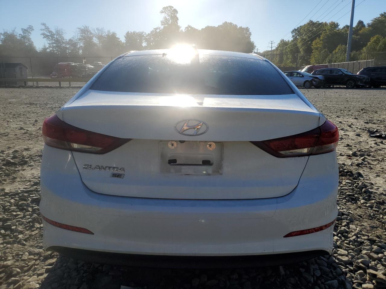 2018 Hyundai Elantra Se VIN: 5NPD74LF9JH388287 Lot: 75383664