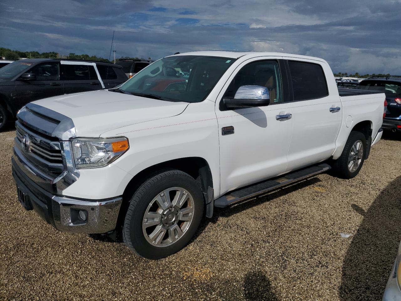 2016 Toyota Tundra - Image 1