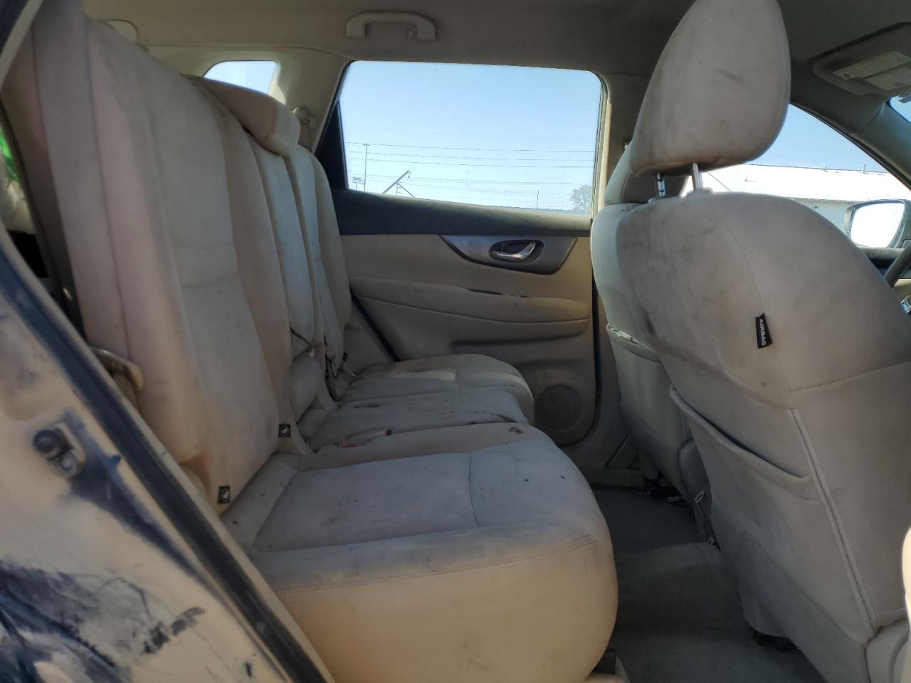 2015 Nissan Rogue - Image 11
