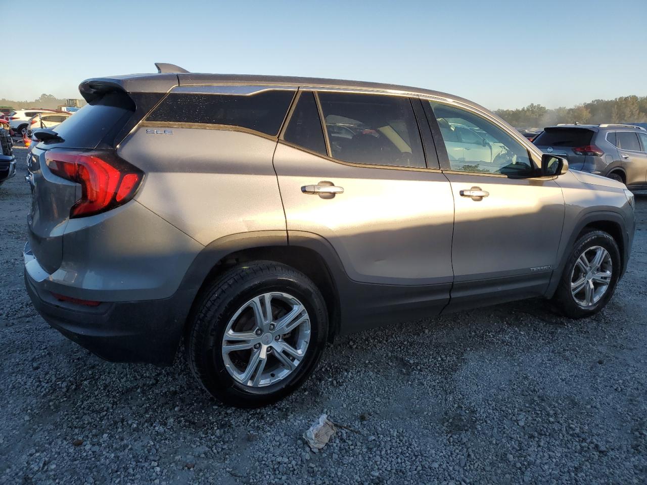 2018 GMC Terrain - Image 3