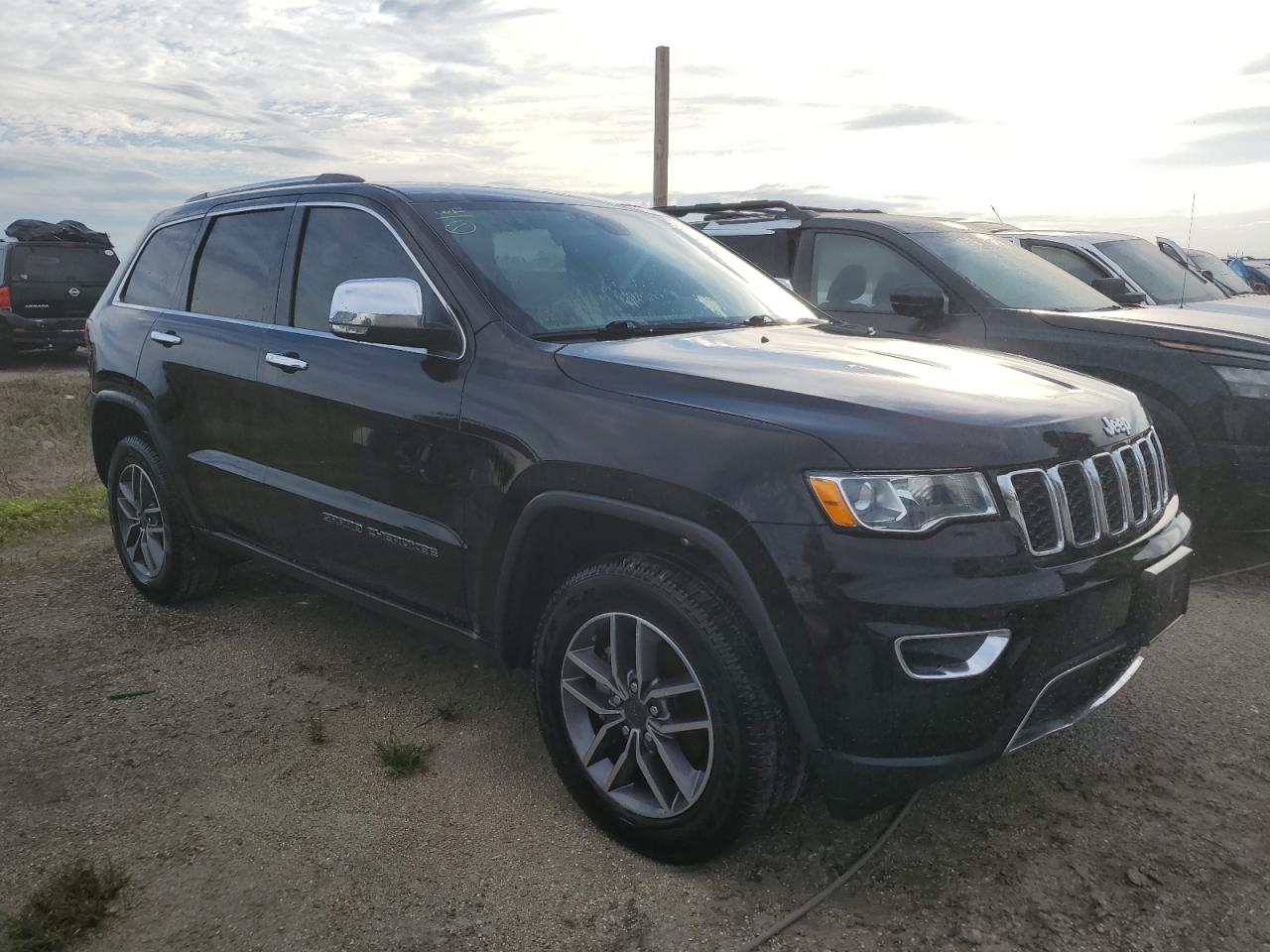 2020 Jeep Grand Cherokee - Image 4