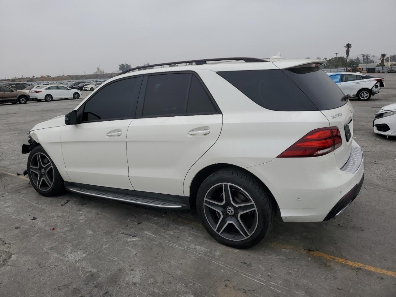 2018 Mercedes-Benz GLE - Image 2
