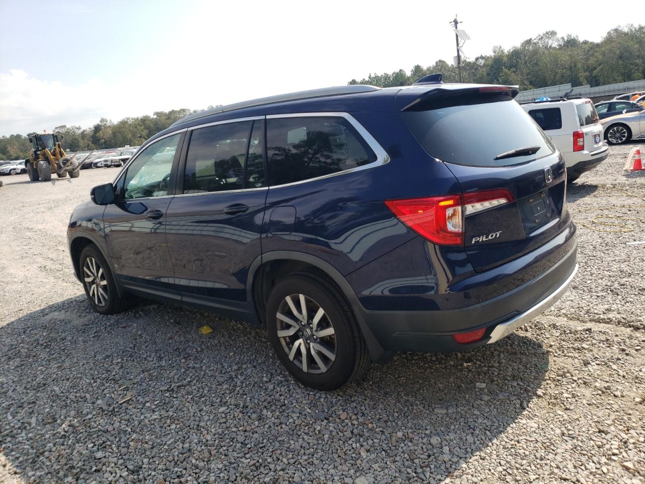 2019 Honda Pilot - Image 2