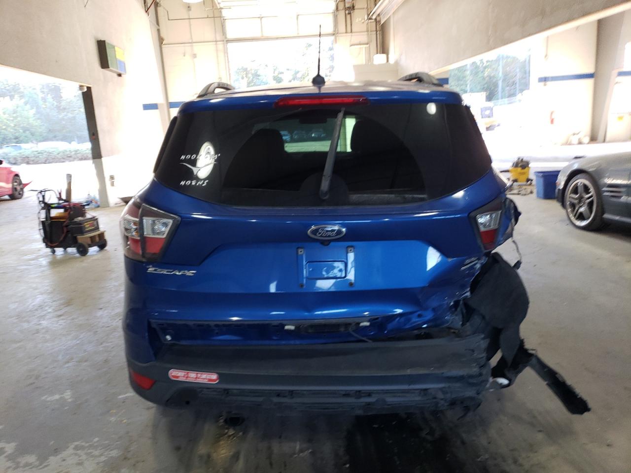 2017 Ford Escape Se VIN: 1FMCU0GD6HUA02555 Lot: 76085634