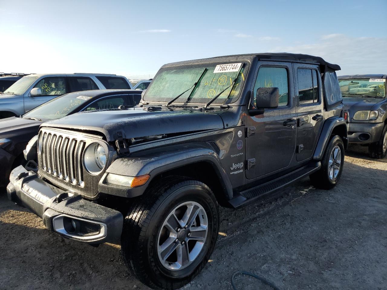 2018 Jeep Wrangler Unlimited Sahara VIN: 1C4HJXEG3JW151833 Lot: 75657744