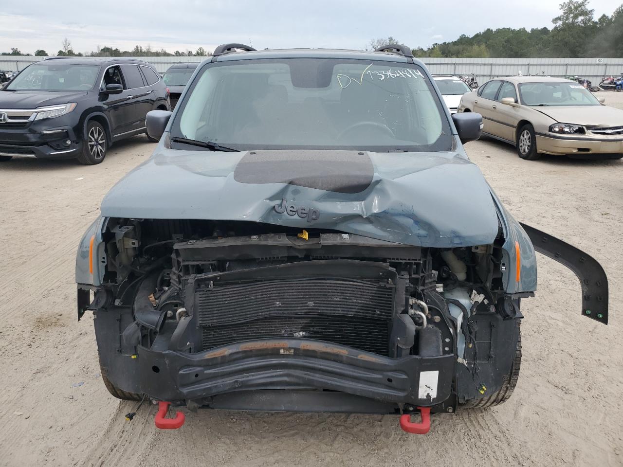 2016 Jeep Renegade - Image 5