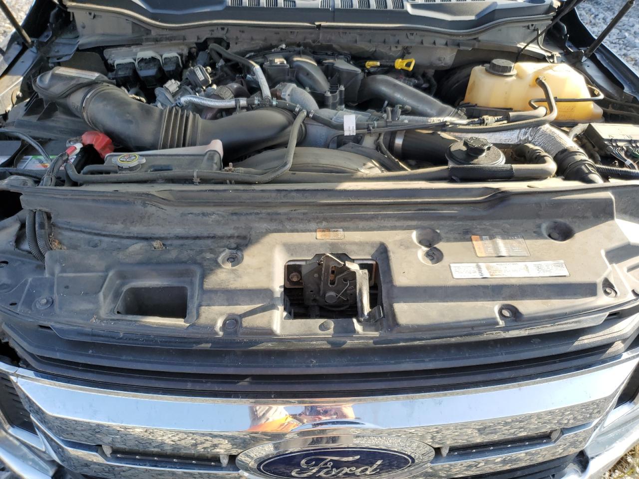 2017 Ford F250 - Image 11