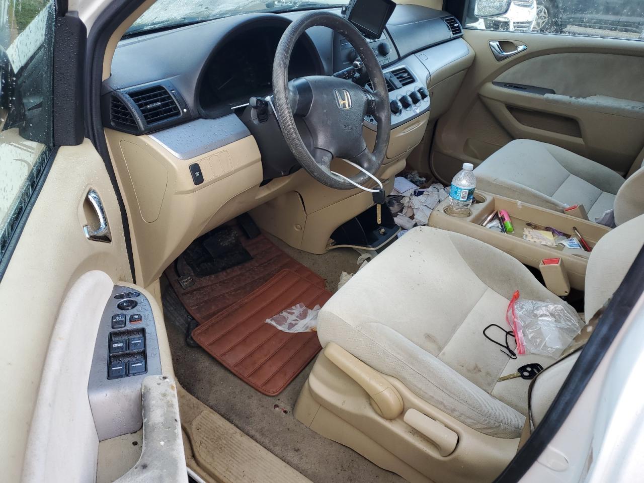 2009 Honda Odyssey - Image 8